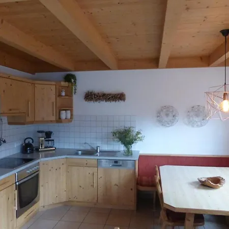 Quiet With Sauna In Koenigsleiten *