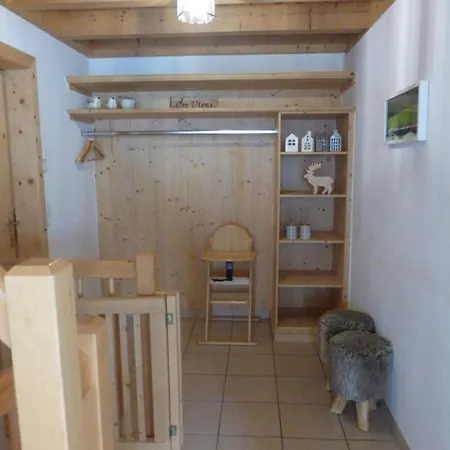 Quiet With Sauna In Koenigsleiten Wald im Pinzgau