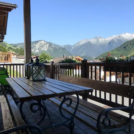 Chalet Quiet With Sauna In Koenigsleiten *